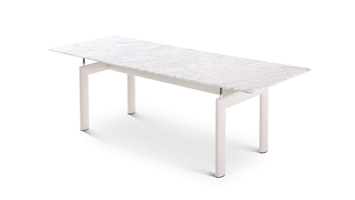 01 dettagli 006 lc6 outdoor tables 1